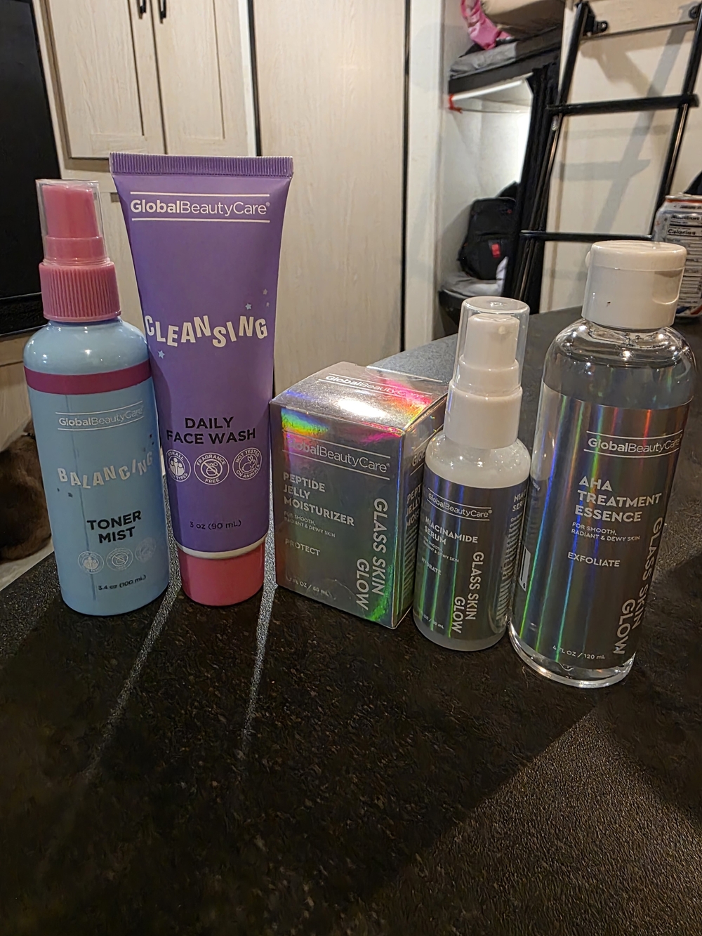 Global BeautyCare Glass Skin Glow Skincare Set — 5 Prosucts NEW